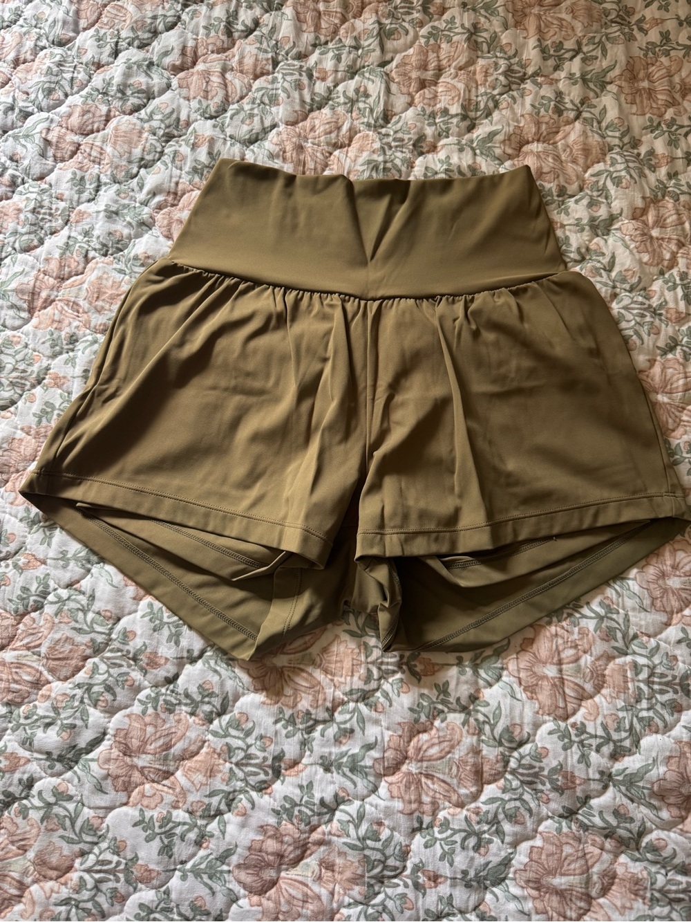 HALARA High-Waist Athletic Shorts - Picture 3 of 7